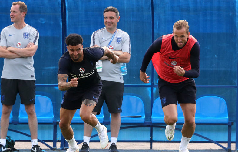 韩国羽毛球队爆冷英格兰羽毛球队,辛杜统治全场 韩国羽毛球队爆冷英格兰羽毛球队,辛杜统治全场