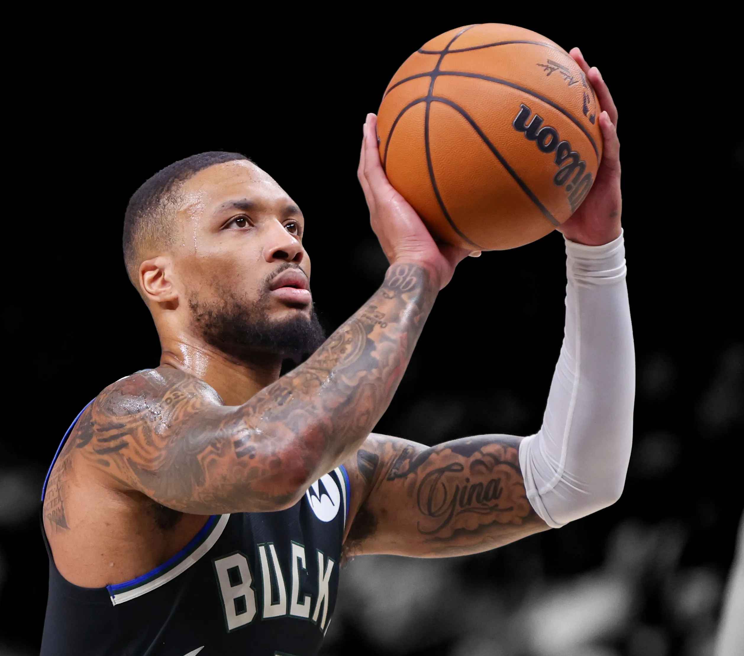 火箭险胜篮网，利拉德送出助攻