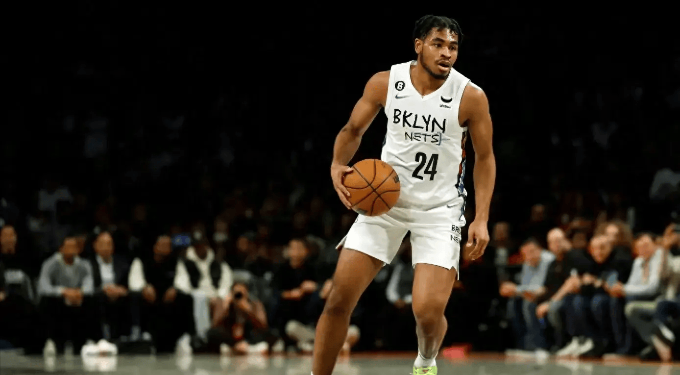 火箭险胜篮网，利拉德送出助攻