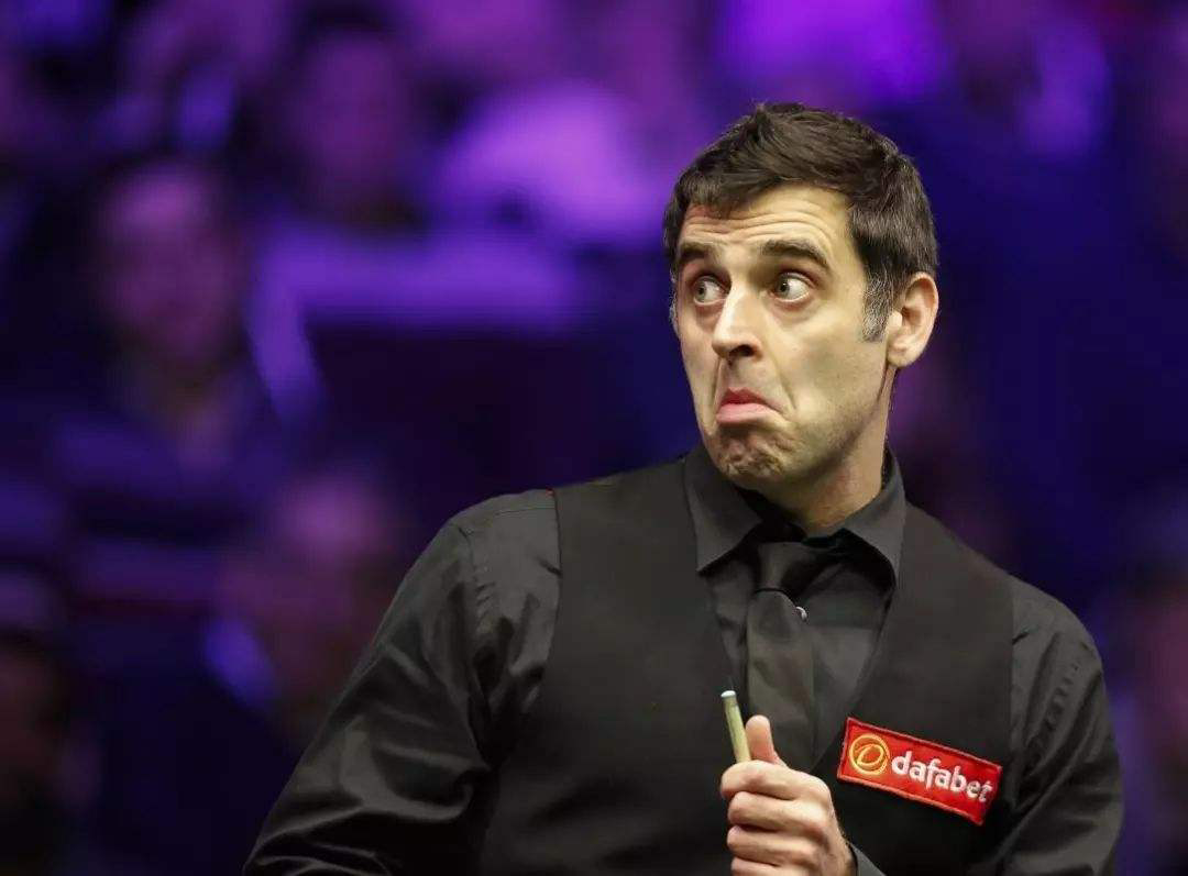 关于威廉姆斯绝杀阿斯顿马丁，汉密尔顿状态火热的信息