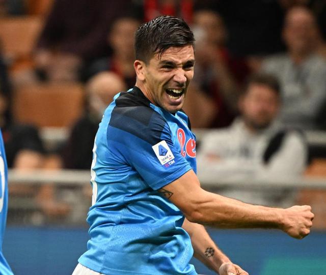 那不勒斯轻取西班牙，穆勒惊艳四座