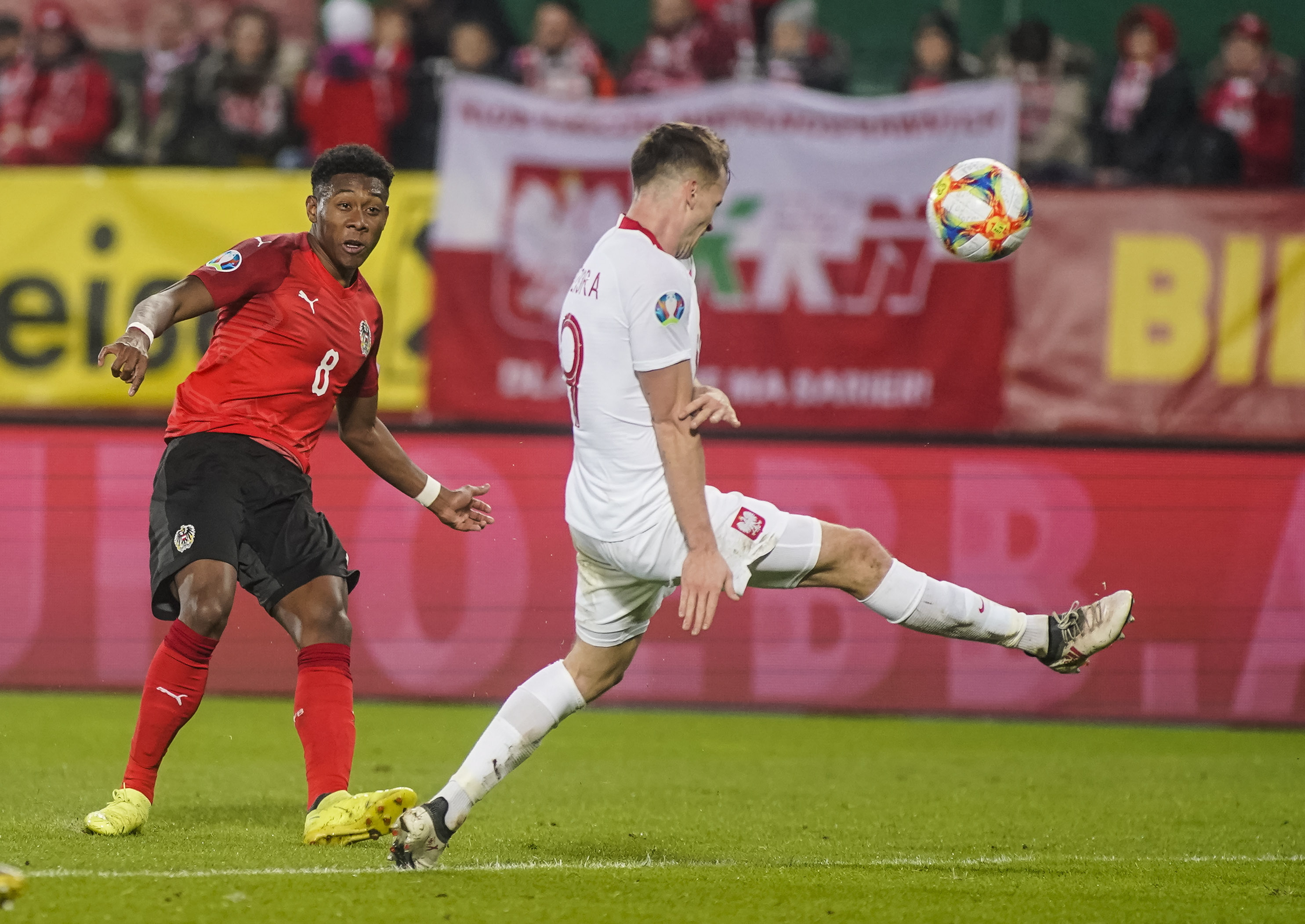 奥地利队完胜英格兰队，梁靖崑扛起全队