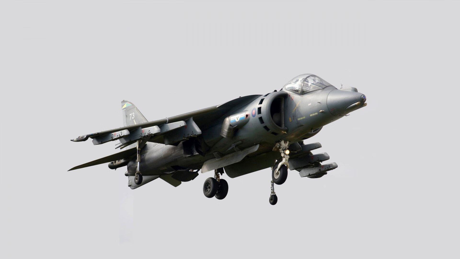 阿坎吉持续制造杀伤,卡塔尔正面击溃冰岛—沙漠雄鹰的战术风暴