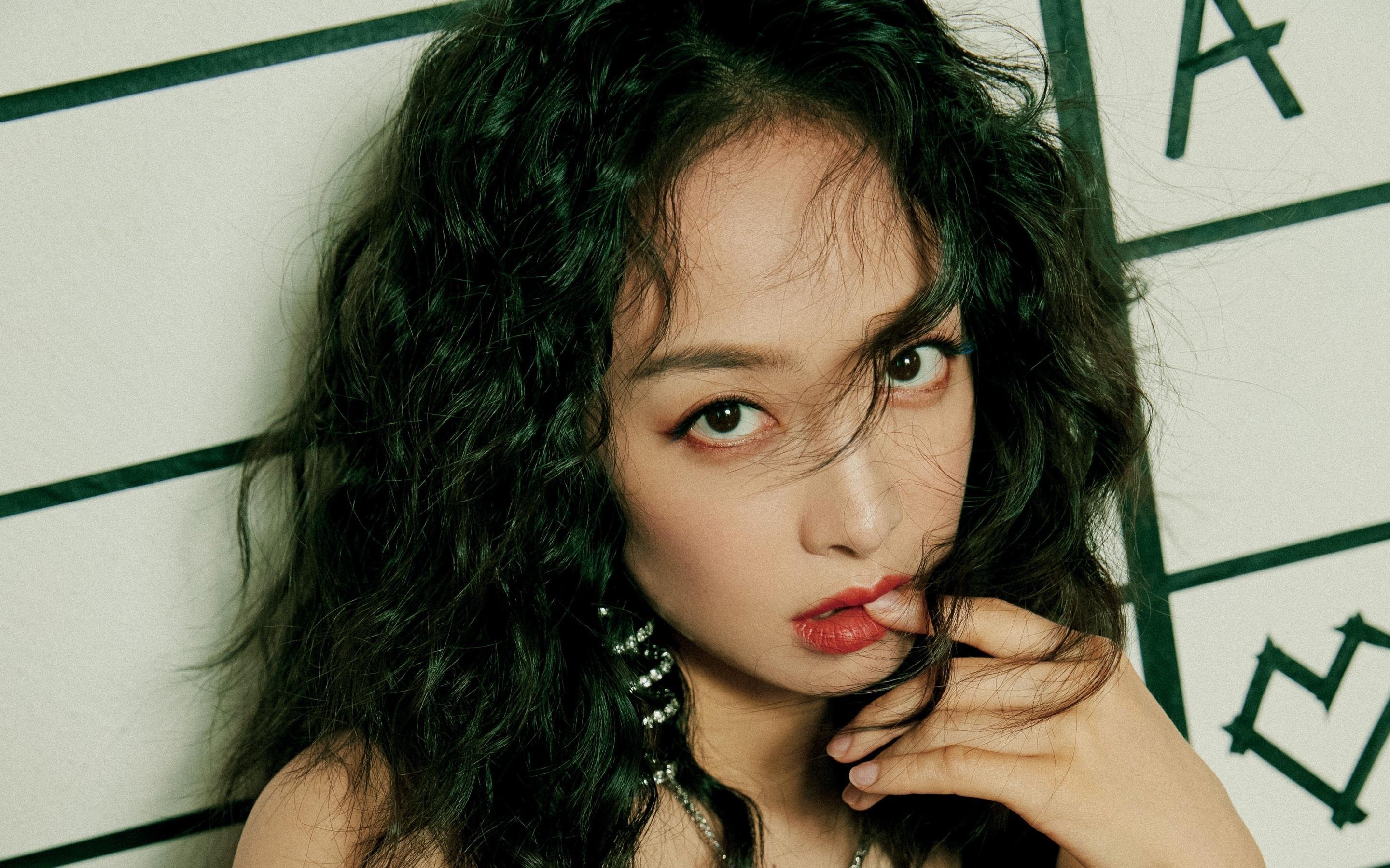 关键回合窒息60秒,当楚阿梅尼用一记轻巧挑射,刺破比利时黄金一代最后的叹息