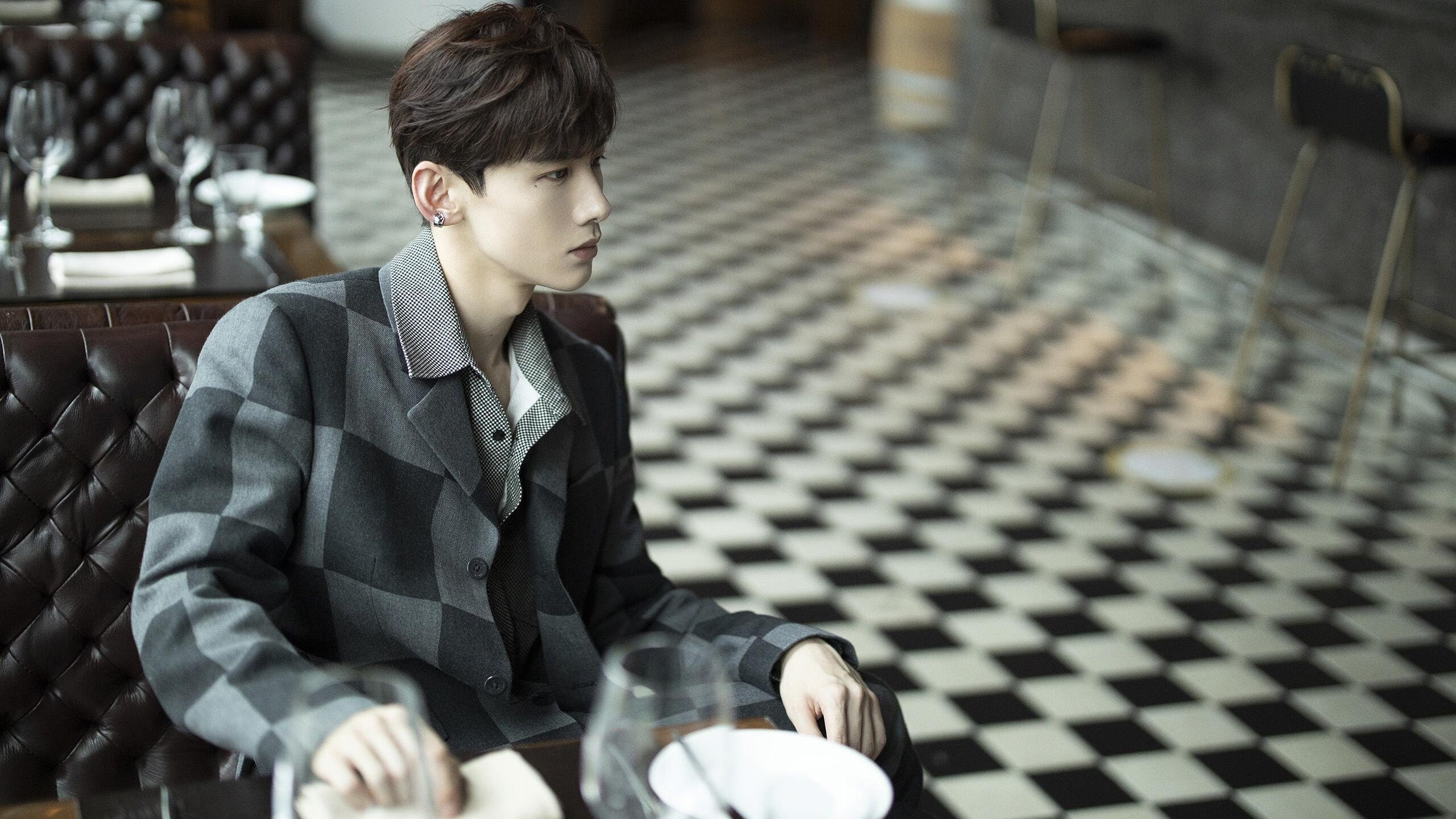 当佩德里统治东决之夜，足球魔术师如何用一脚弧线改写篮球史